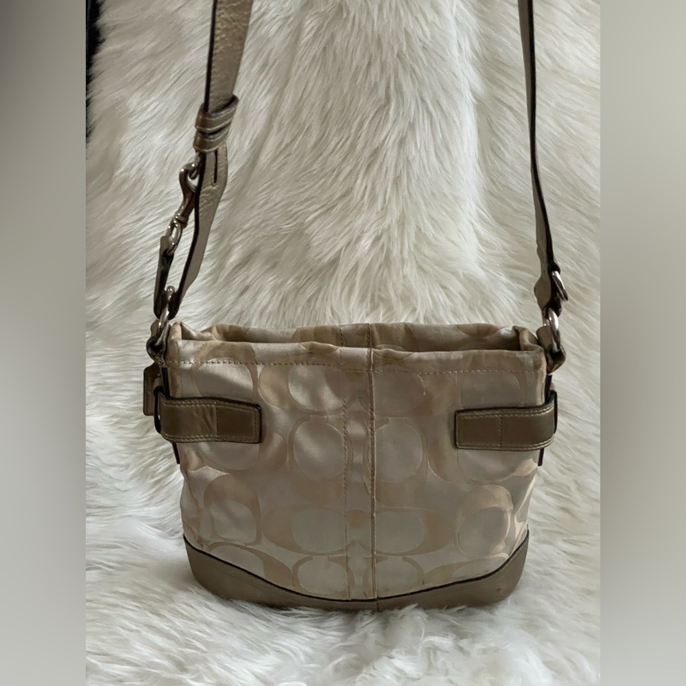 Coach Gold and Cream Crossbody Bag - Picture 4 of 12